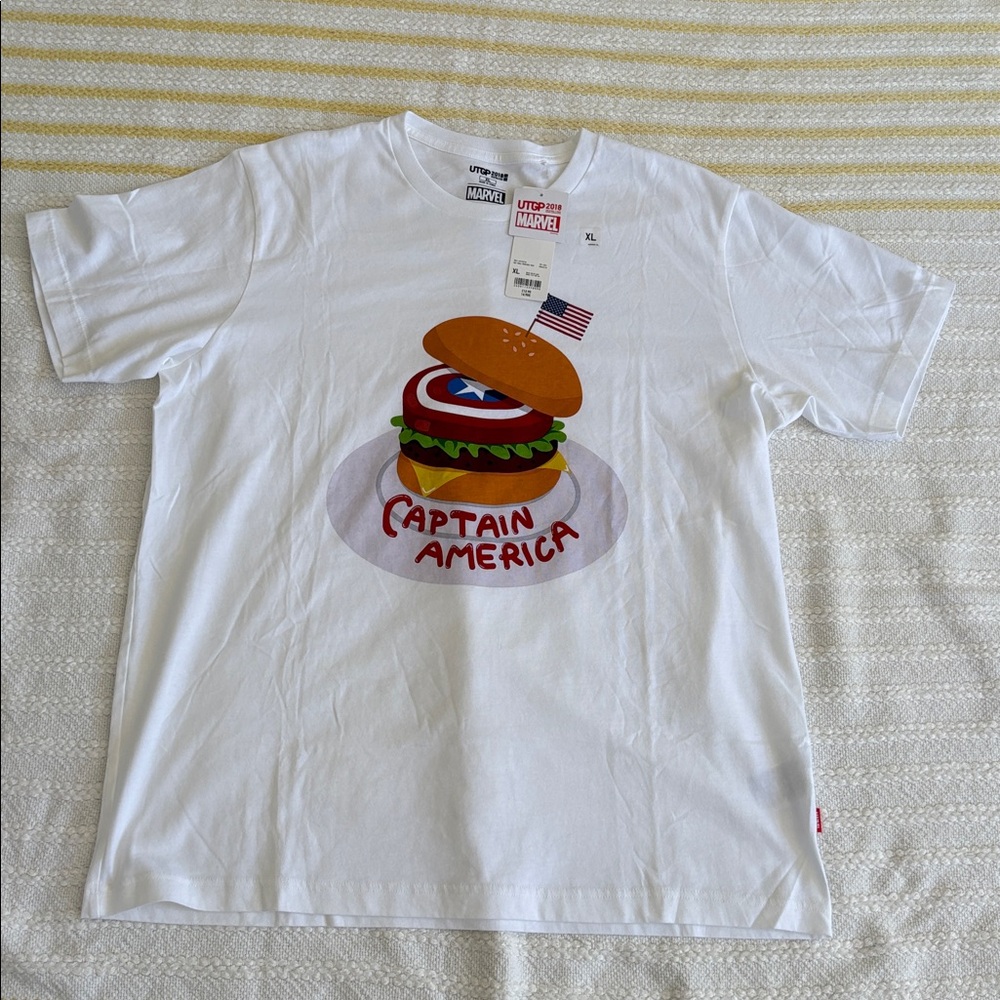 NWT Marvel Captain America T-Shirt XL